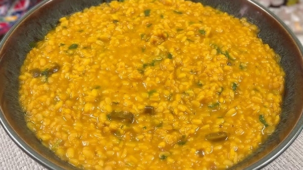 Watery Dal 5 Genius Kitchen Hacks to Thicken It Instantly