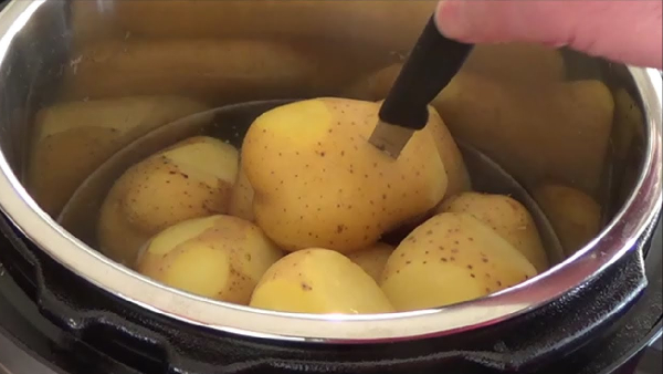 How to Boil Potatoes Perfectly Every Time 5 Expert Kitchen Tips