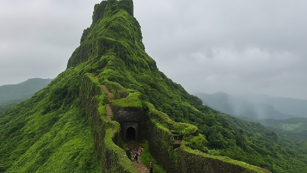 From Historic Fort to Siya Point How a Gruesome Murder Sparked Crime Tourism at Lohagad