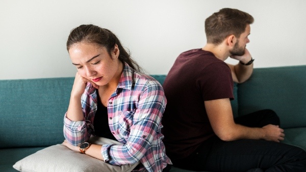 dangerous signs of Emotional abuse between wife and husband damaging relationship dangerous signs of Emotional abuse between wife and husband damaging relationship