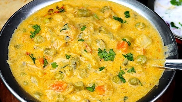 Authentic Coimbatore Annapoorna Hotel Style Veg Kurma Recipe in Telugu Perfect for Chapathi Poori Authentic Coimbatore Annapoorna Hotel Style Veg Kurma Recipe in Telugu Perfect for Chapathi Poori