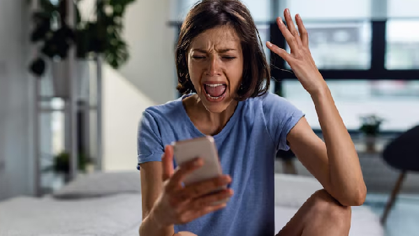 Annoyed by Hmm or Ok Replies From Partner Decoding the Most Annoying Text Message Annoyed by Hmm or Ok Replies From Partner Decoding the Most Annoying Text Message