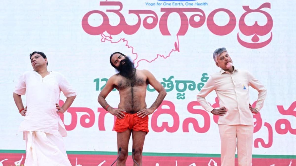 యువతకే సవాల్ విసిరేలా చంద్రబాబు యోగా విన్యాసాలు..తన సీక్రెట్ బయటపెట్టిన ఏపీ సీఎం