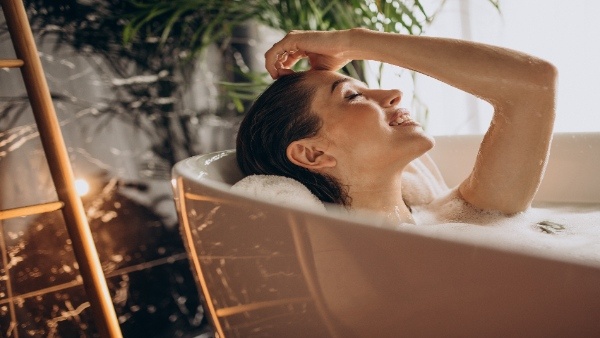 Ayurvedic bathing guidelines these part of the body should water be poured first Ayurvedic bathing guidelines these part of the body should water be poured first