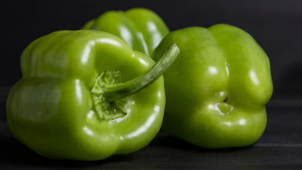 Creamy Delicious Capsicum Tomato Masala Curry Recipe in Telugu Perfect for Rice Chapati