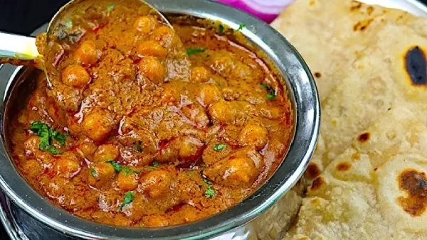 Chettinad Chana Kurma Recipe in Telugu The Ultimate Side Dish for Idli Dosa Chapati