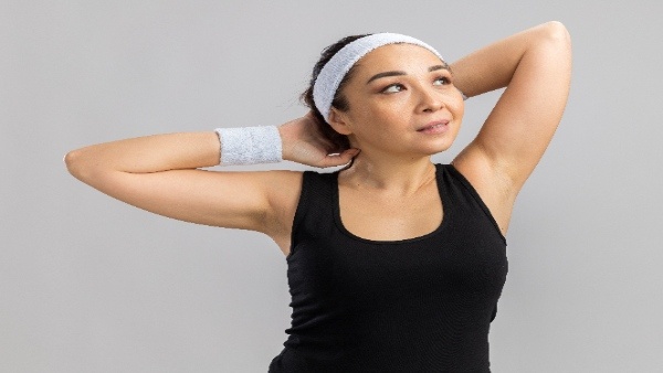 troubling with dark underarms simple methods to remove black marks get clear bright skin