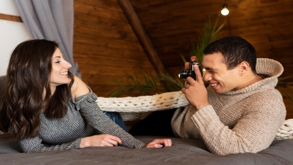 Make the rainy season romantic by these dating activities with your partner Make the rainy season romantic by these dating activities with your partner