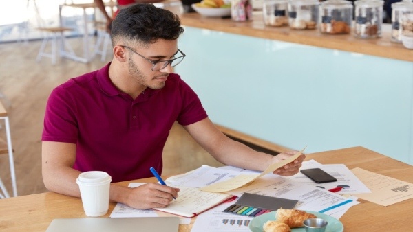 Gen Z Relationships youth prioritize these over marriage know the reasons