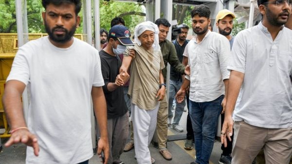 Who is Sonam Wangchuk on a hunger strike for 20 days over lapses in the conduct of examinations