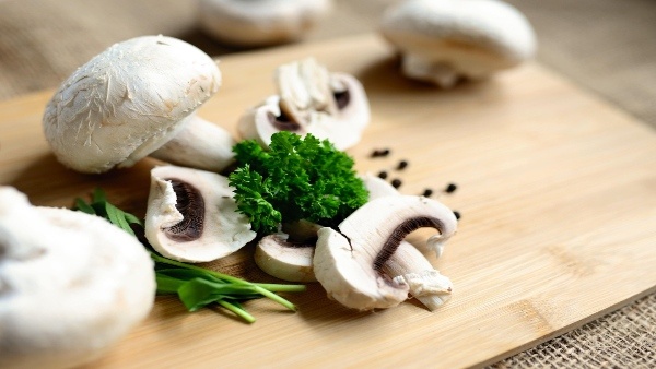 Things to consider before buying these ten vegetables during the monsoon season Things to consider before buying these ten vegetables during the monsoon season