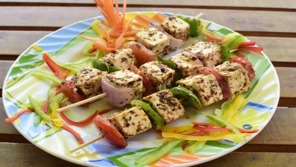 Monsoon Food Ideas Try These Amazing Vegetarian Dishes for breakfast and snacks Monsoon Food Ideas Try These Amazing Vegetarian Dishes for breakfast and snacks