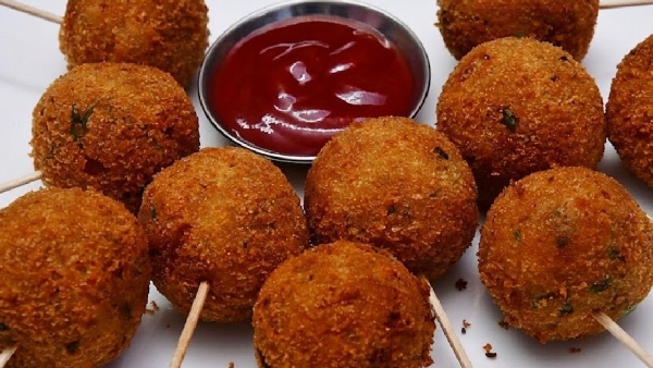Crispy Potato Lollipops in Just 15 Minutes The Ultimate Quick Snack Recipe in Telugu Crispy Potato Lollipops in Just 15 Minutes The Ultimate Quick Snack Recipe in Telugu