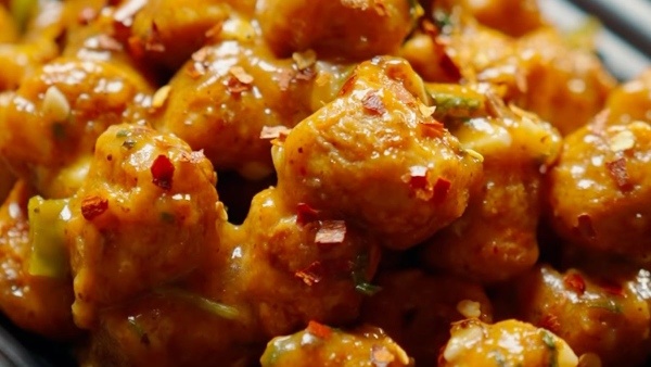 Healthy evening snacks with soya chunks rich protein during rainy season Healthy evening snacks with soya chunks rich protein during rainy season