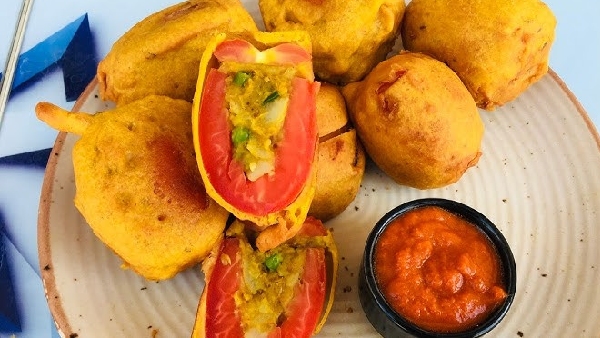 Zero Oil Absorption Make the Perfect Non-Greasy Tomato Bonda at Home in Telugu