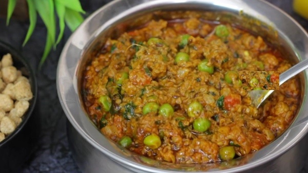 Dhaba style veg kheema curry with soya chunks know the easy cooking process Dhaba style veg kheema curry with soya chunks know the easy cooking process