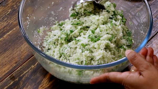 Cucumber idli for healthy breakfast get weight loss and shining face
