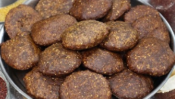 No Maida No Sugar Healthy and Tasty Snack Ragi Boorelu Recipe in Telugu