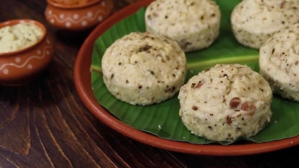 must try this temple style kanchipuram idli with ullipaya pachadi in telugu must try this temple style kanchipuram idli with ullipaya pachadi in telugu