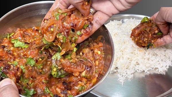 Authentic Nalchina Karam Recipe Traditional Telugu Hand Mashed Chutney