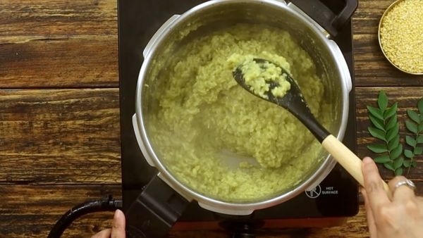 Healthy breakfast Coriander Pongal cleanses wastage in stomach know the easy process