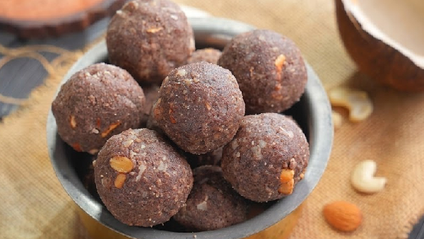 Perfect Ragi Laddu Recipe in Telugu Healthy Traditional Finger Millet Snack
