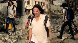 Aashiqui Hero Rahul Roy Lifting Luggage at Airport Outer Video Viral, Public Emotional Reaction