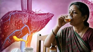 Liver Enzymes High In Hindi: Liver Enzyme Badhne Ke Lakshan,Karan Aur Ilaj|Symptoms &amp; Treatment