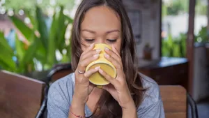 International Tea Day 2026 Heres What Drinking Tea First Thing In The Morning Does To Your Gut