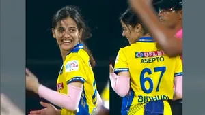 Who Is Medhavi Bidhuri Delhi Spinner Goes Viral For 6 7 Celebration In Womens Dpl
